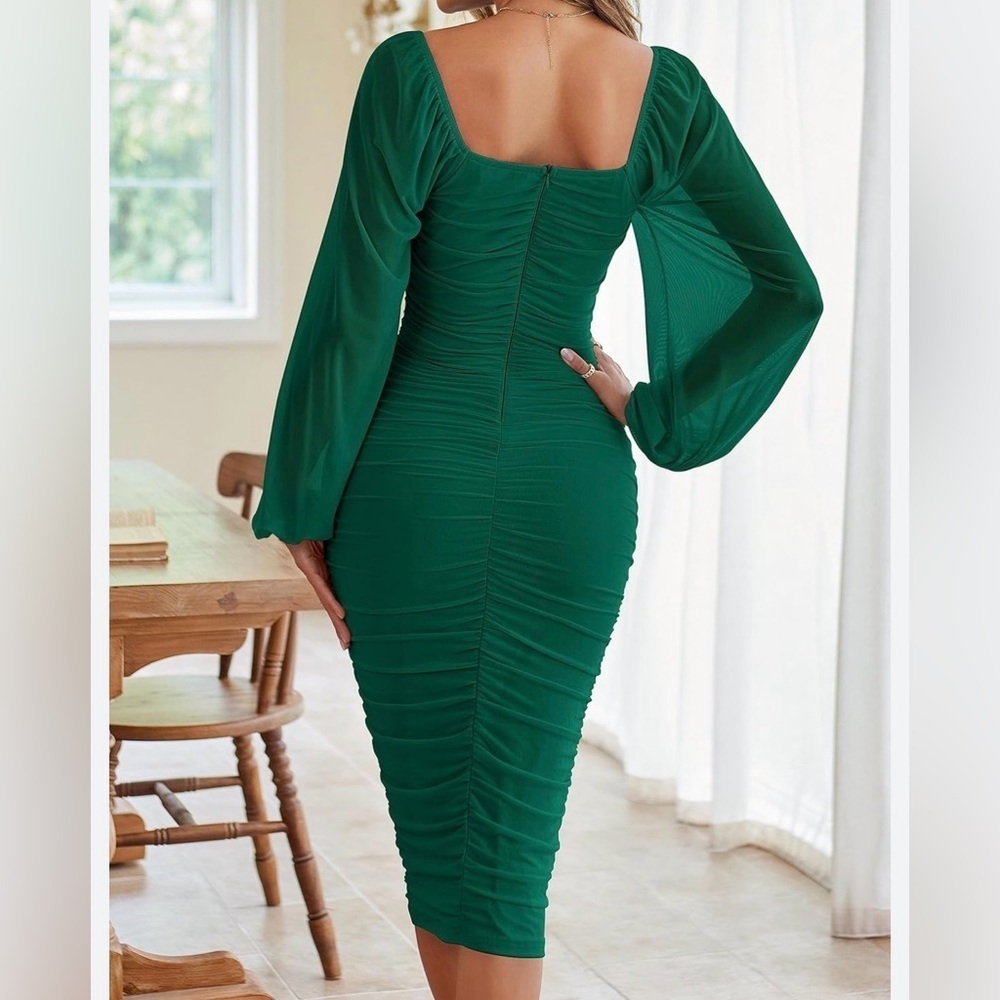 🆕 Merokeety Bodycon Square Neck Ruched Dress with Shear Sleeves, Size L, Green